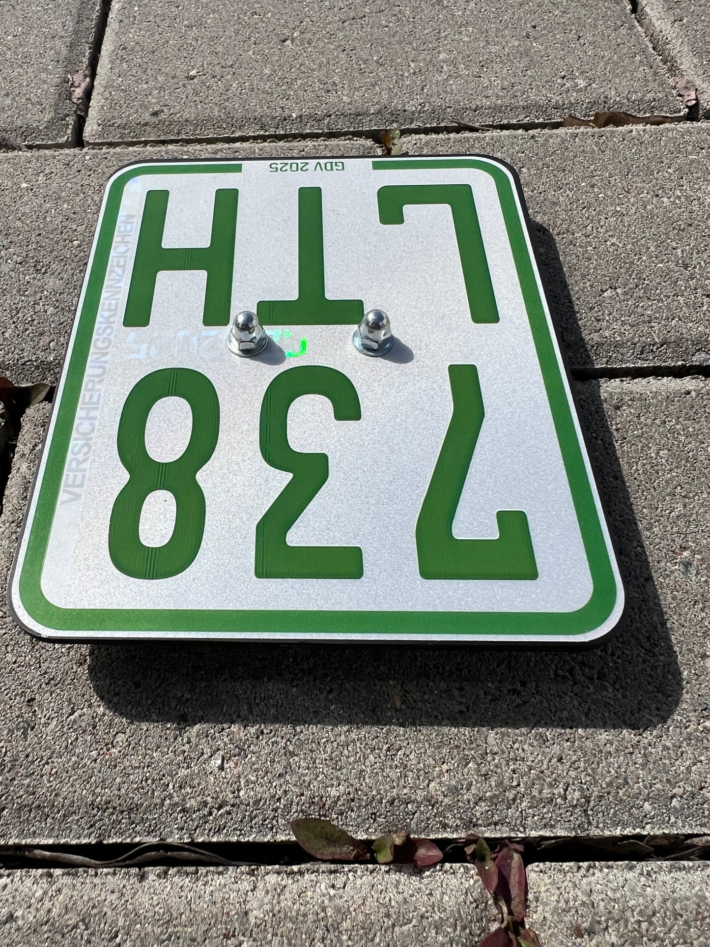 Platte für Klebekennzeichen